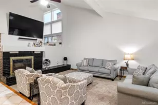 12552 E Bates Cir, Aurora, CO 80014 - Photo 4