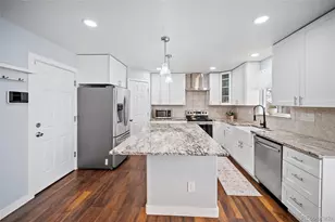 1481 S Chambers Cir, Aurora, CO 80012 - Photo 12