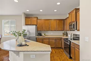 163 N Jamestown Way, Aurora, CO 80018 - Photo 4