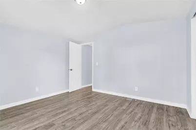 4210 E 100th Avenue, Denver, CO 80229 - Photo 10