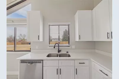 3752 S Genoa Circle #B, Aurora, CO 80013 - Photo 10