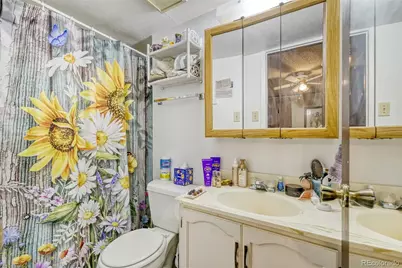 10220 Carmody Lane, Lakewood, CO 80227 - Photo 22