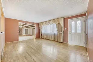 10220 Carmody Ln, Lakewood, CO 80227 - Photo 6