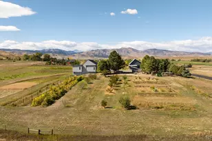 5952 Oxford Rd, Niwot, CO 80503 - Photo 4