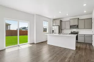 43113 Castle Stuart St, Elizabeth, CO 80107 - Photo 2
