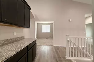 461 N Jackson Gap Way, Aurora, CO 80018 - Photo 6