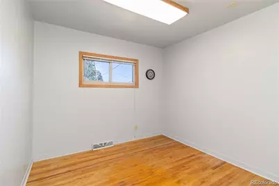 5567 E Asbury Avenue, Denver, CO 80222 - Photo 14