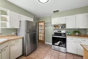 2685 S Monroe St, Denver, CO 80210 - Photo 6