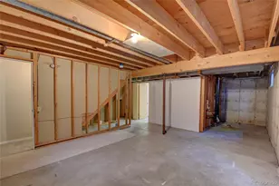 8661 E Amherst Dr, Denver, CO 80231 - Photo 30