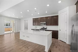 10046 Uvalda St, Commerce City, CO 80022 - Photo 10
