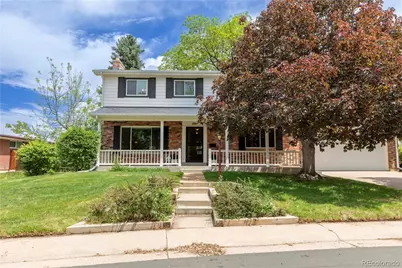 1061 E Briarwood Circle N, Centennial, CO 80122 - Photo 2