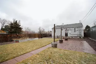 2097 Hanover St, Aurora, CO 80010 - Photo 40