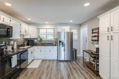 7135 Welch Court, Arvada, CO 80004 - Photo 8