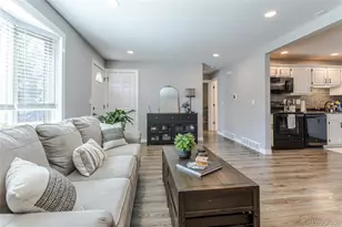 7135 Welch Ct, Arvada, CO 80004 - Photo 4