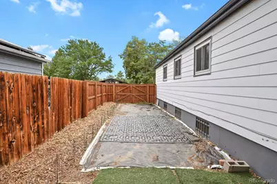 875 S Quivas Street, Denver, CO 80223 - Photo 34