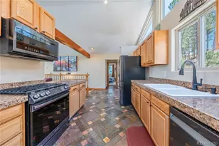 15970 Willow Way, Woodland Park, CO 80863 - Photo 20