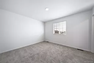 21781 E 46th Pl, Aurora, CO 80019 - Photo 16