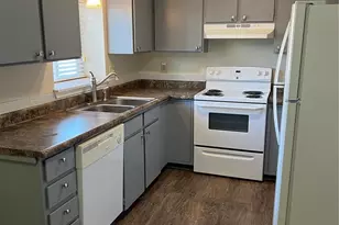 10745 W 13th Ave, Lakewood, CO 80215 - Photo 8