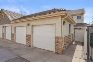 22520 E Ontario Dr, Aurora, CO 80016 - Photo 22