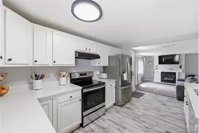 5315 W Shirley Place, Lakewood, CO 80232 - Photo 8