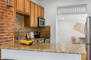 1725 E 36th Ave, Denver, CO 80205 - Photo 14