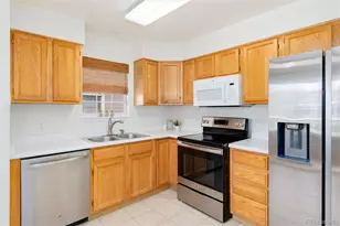 5712 W Asbury Pl, Denver, CO 80227 - Photo 10