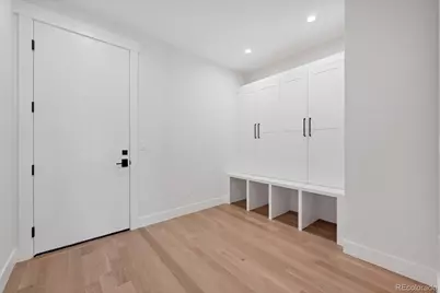 1035 N Leyden Street, Denver, CO 80220 - Photo 18