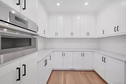 1035 N Leyden Street, Denver, CO 80220 - Photo 6