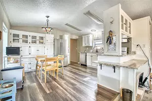 5775 Sunny Brook Ct, Loveland, CO 80538 - Photo 2