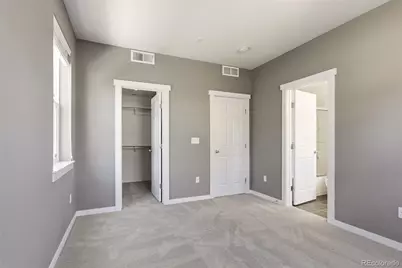9901 E 26th Avenue, Denver, CO 80238 - Photo 18