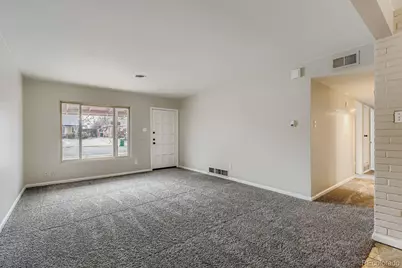 929 Quentin Street, Aurora, CO 80011 - Photo 4