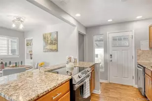 2356 Florence St, Aurora, CO 80010 - Photo 8