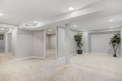 2356 Florence Street, Aurora, CO 80010 - Photo 20