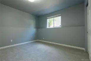 925 Arrawanna St, Colorado Springs, CO 80909 - Photo 32