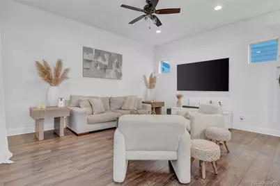 9335 E 58th Drive, Denver, CO 80238 - Photo 14