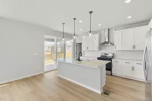 46515 Sunrise Ct, Bennett, CO 80102 - Photo 14