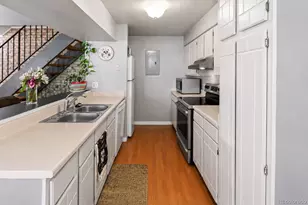 1192 S Eagle Cir, Aurora, CO 80012 - Photo 20