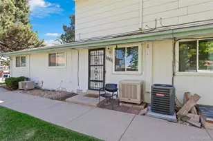 1192 S Eagle Cir, Aurora, CO 80012 - Photo 6