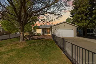 8389 Curlycup Pl, Parker, CO 80134 - Photo 2