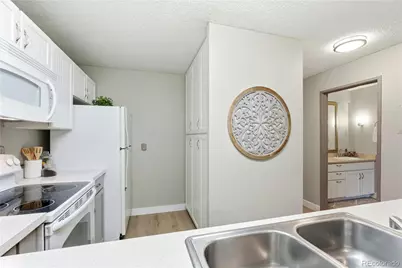 2880 S Locust Street #200S, Denver, CO 80222 - Photo 12