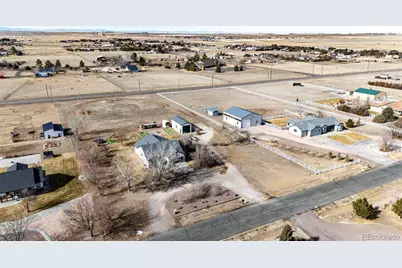 825 Cherokee Street, Strasburg, CO 80136 - Photo 32