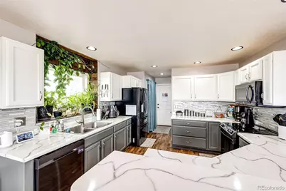 825 Cherokee Street, Strasburg, CO 80136 - Photo 14