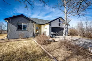 825 Cherokee St, Strasburg, CO 80136 - Photo 2