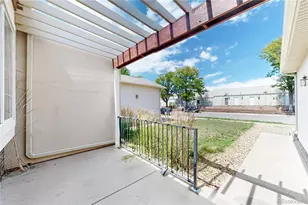 12178 E Kansas Pl, Aurora, CO 80012 - Photo 28