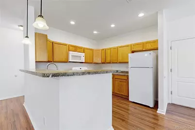 12178 E Kansas Place, Aurora, CO 80012 - Photo 10
