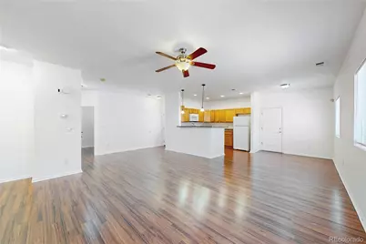 12178 E Kansas Place, Aurora, CO 80012 - Photo 4