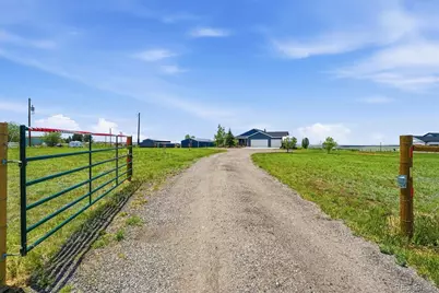 44023 Pony Express Court, Elizabeth, CO 80107 - Photo 4