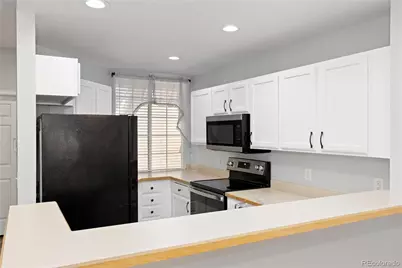 9043 W Phillips Drive, Littleton, CO 80128 - Photo 4