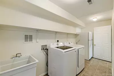 19024 E Chenango Circle, Aurora, CO 80015 - Photo 32