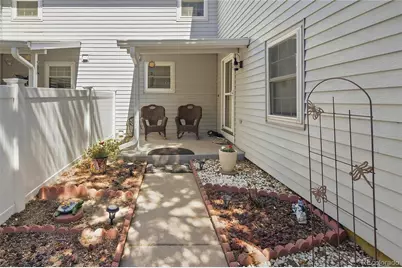 2528 S Vaughn Way #C, Aurora, CO 80014 - Photo 4